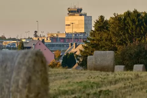 Der Flughafen Hahn steht auch im Schwarzbuch des Steuerzahlerbundes. 