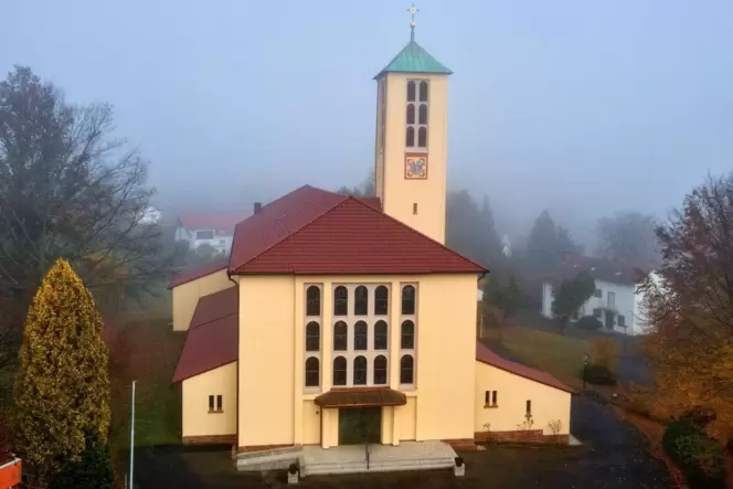 Die St.-Laurentius-Kirche wird wegen Arbeiten an den Schwesterkirchen zu einem der wichtigsten katholischen Gotteshäusern im Süd Die St.-Laurentius-Kirche wird wegen Arbeiten an den Schwesterkirchen zu einem der wichtigsten katholischen Gotteshäusern im Süd