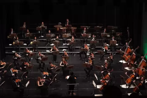 Großes Klangerlebnis: das Sinfonieorchester der Mannheimer Musikhochschule spielte Beethoven-Ouvertüren und die 5. Sinfonie.