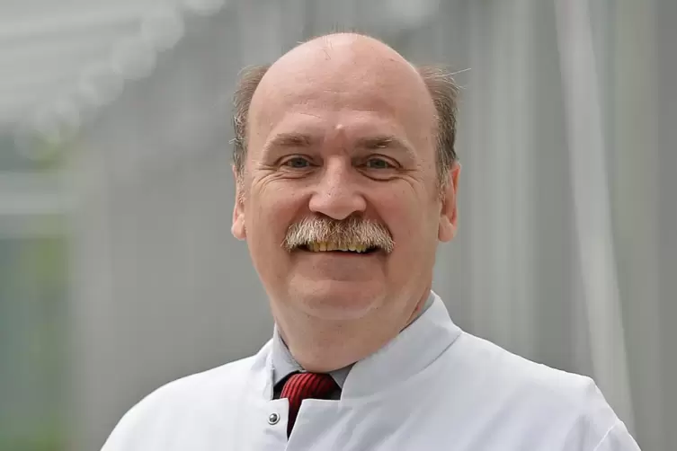 G&uuml;nter Layer, &Auml;rztlicher Direktor des Klinikums.
