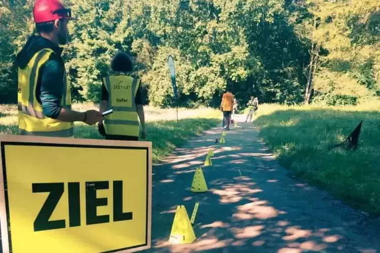 Die Schlussbegleitung sorgt immer daf&uuml;r, dass niemand Letzter wird. 