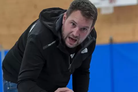 Will in der Staffel auf jeden Fall unter die ersten drei Teams kommen: TG-Trainer Tobias Stumpf.
