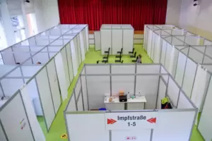 Der Bund bezahlt die Impfzentren der Länder nun bis mindestens Ende April 2022 zur Hälfte mit.