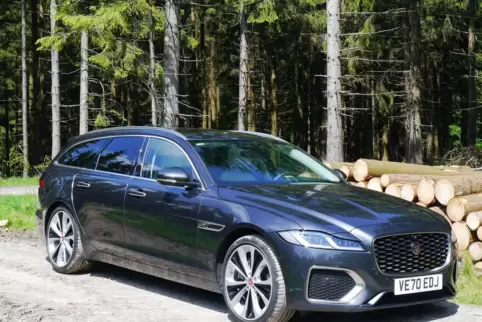 Dynamischer Kombi: der XF Sportbrake von Jaguar. 