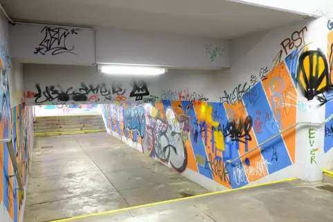 Die Unterführung im Rohrbacher Bahnhof