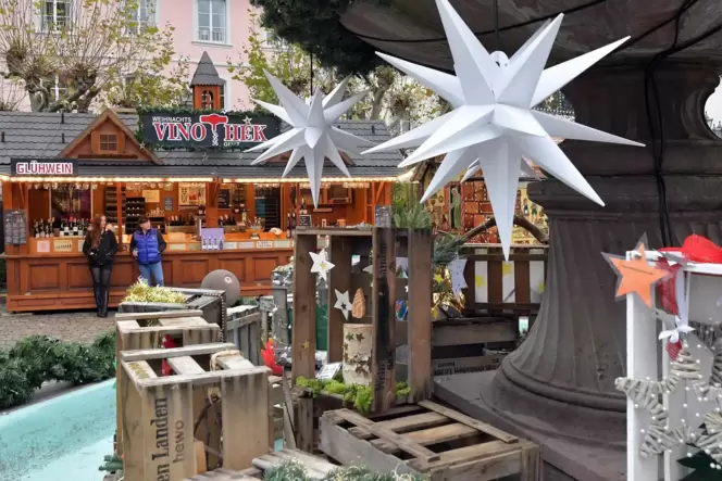 Am Freitagnachmittag war fast alles auf dem Marktplatz für den Budenzauber vorbereitet.