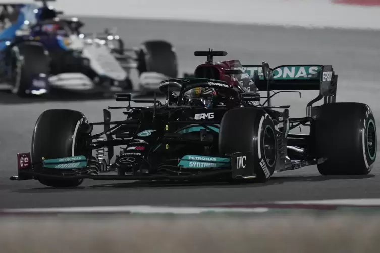 Lewis Hamilton und sein Mercedes-Bolide sind rechtzeitig zum Saisonfinale in Topform.