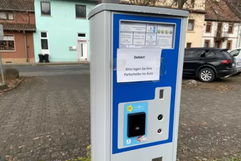 Der neue Automat ist schon defekt.