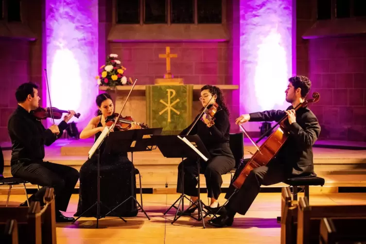 Das Streichquartett aus Berlin überzeugt mit Gefühl und hoher künstlerischer Qualität (von links): Shai Nakash, Hallel Tutter, K