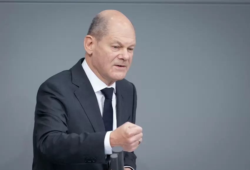 Bundeskanzler: Olaf Scholz (SPD)