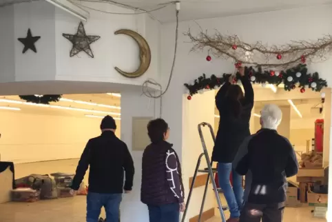 Weihnachtsmarkt im ehemaligen Drogeriemarkt Schlecker.