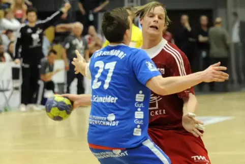 Ein Bild aus alten Tagen: Christian Klimek (rechts) spielte 2013 mit der TSG Friesenheim schon einmal gegen Ferndorf. Am Samstag