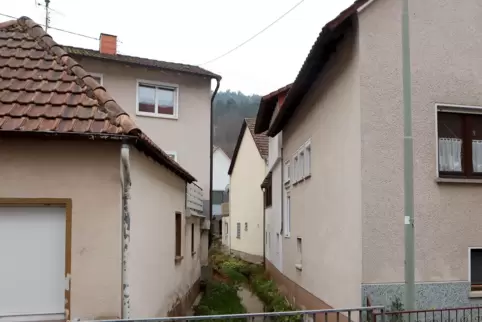 Links des Rimbachs stand einst die Cunzsche Mühle, rechts des Bachs die Beckersche Mühle. 