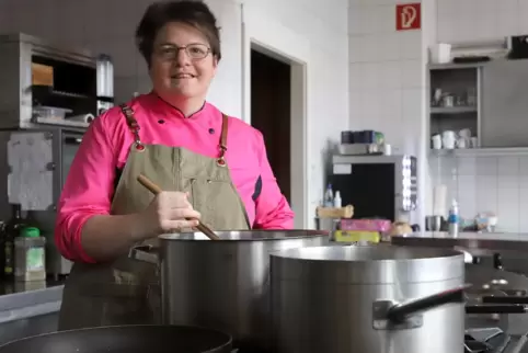 Sabrina Thalmann hat sich ihren Traum erfüllt und schwingt in der Kurstadt den Kochlöffel. 