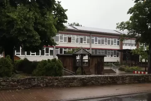 Die Edesheimer Grundschule soll erweitert werden. Die Edesheimer Grundschule soll erweitert werden.