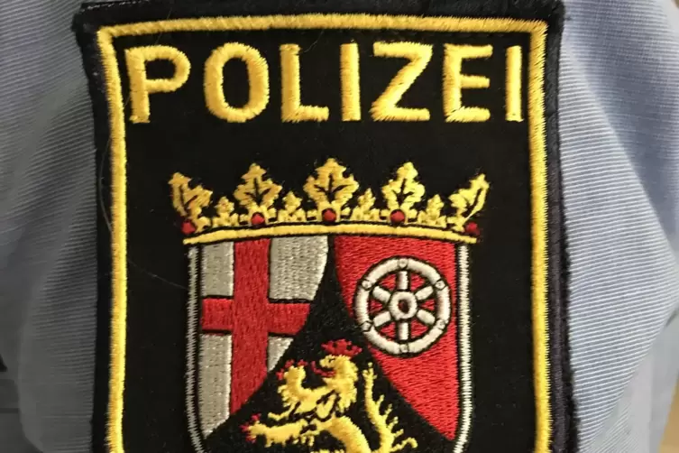 Bei 201 Kontrollen hat die Polizei in der Südwestpfalz 32 Verstöße gegen die Corona-Regeln festgestellt. 
