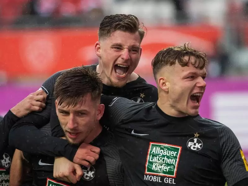 1. FC Kaiserslautern - Viktoria Köln