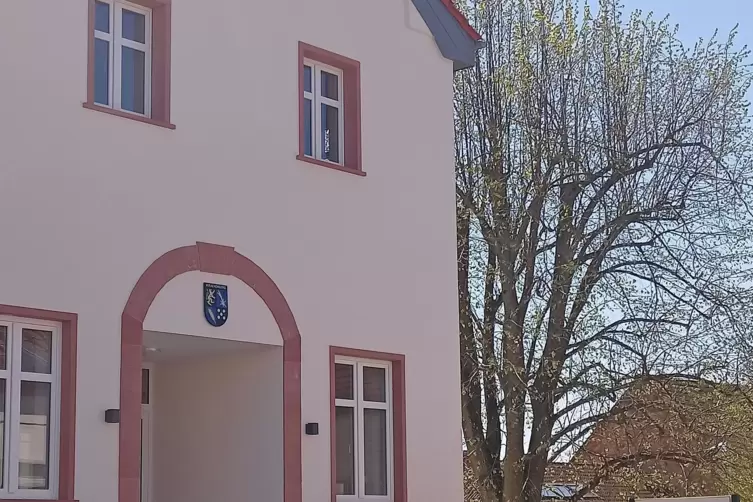Krähenberg bekommt einen neuen Jugendraum im Dorfgemeinschaftshaus. 