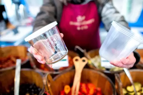 Auf dem Wochenmarkt Wörth stehen samstags künftig zwei Anbieter mehr (Symbolfoto). 