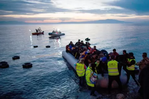 Amnesty International setzt sich auch für den Schutz der Rechte von Flüchtlingen ein.