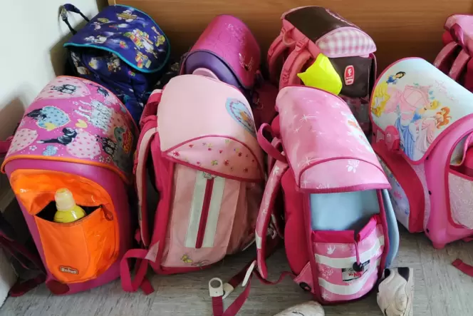 Viele Kinder bleiben über den Unterricht hinaus über Mittag in der Grundschule. Viele Kinder bleiben über den Unterricht hinaus über Mittag in der Grundschule.