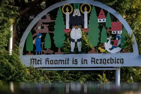 Gerade die umsatzstarke Vorweihnachtszeit ist wichtig für Unternehmen und Händler im Erzgebirge. Doch schon wieder drohen hohe f