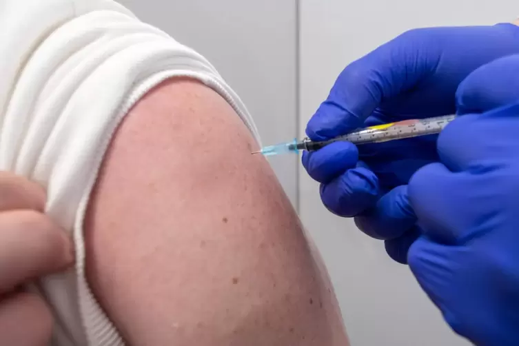 Geimpft werden soll ab 18. Dezember womöglich schon in drei Kommunalen Impfstellen des Donnersbergkreises. 