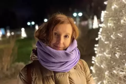 Freut sich auf ihre prächtig geschmückte Heimatstadt Moskau, liebt aber die Adventsmärkte in Deutschland: Maria Zimenkowa, die b