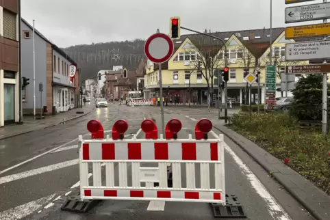 Seit einer Woche in Richtung Kindsbach gesperrt: die Landstuhler Kaiserstraße.