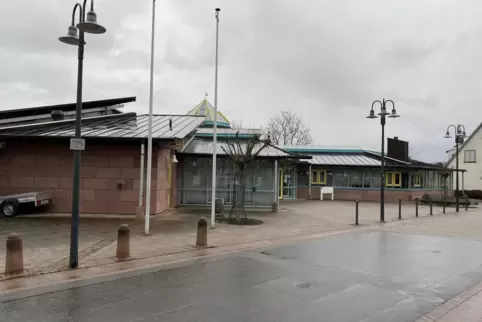 Auch wenn die Stadthalle in Kibo in der Mail angegeben sein sollte, das Festhaus in Winnweiler ist die richtige Adresse.