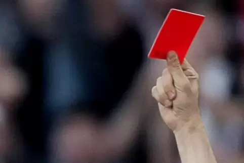 Dagegen zu sein, wenn das eigene Veto absehbar keine Konsequenzen hat, ist nicht besonders mutig. Dagegen zu sein, wenn das eigene Veto absehbar keine Konsequenzen hat, ist nicht besonders mutig.