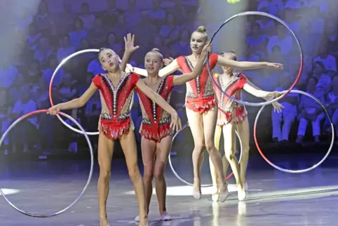 Die RSG-Mädchen des TB Oppau bei der Ludwigshafener Sportschau 2018. 