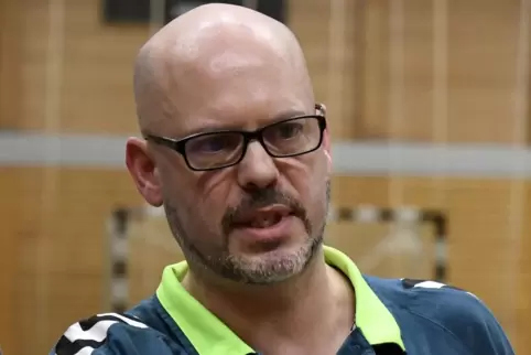 „Es ist die richtige Entscheidung, vorsichtig zu sein“, sagt HSG-Trainer Thorsten Koch. 