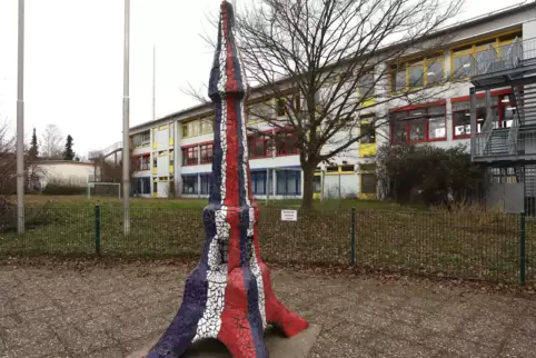 Die Böhämmer-Grundschule in Bad Bergzabern muss ausgebaut werden. Nur wie? Darüber will der VG-Rat 2022 entscheiden.