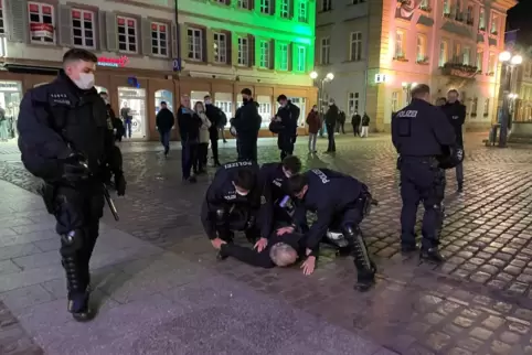 Festnahme eines 71-Jährigen in Landau. 