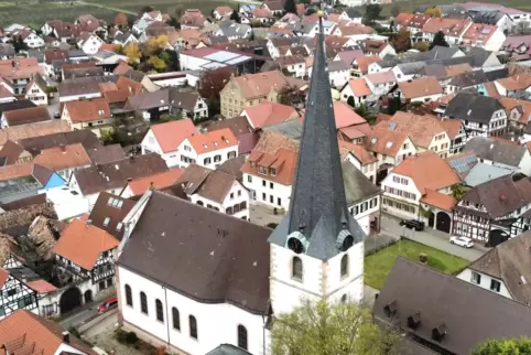 Anwohner der katholischen Kirche in Venningen hatten sich beim Ortsbürgermeister über Lärm beklagt. Anwohner der katholischen Kirche in Venningen hatten sich beim Ortsbürgermeister über Lärm beklagt.