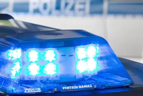 Die Polizei beziffert den Sachschaden auf 300 Euro. 