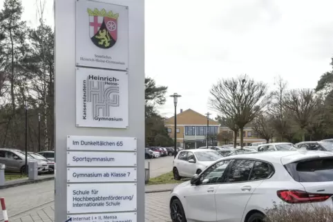 Zwar nur eines von vielen Gymnasien, aber das einzige mit Förderung für Hochbegabte und Sporttalente in der weiten Region: das H