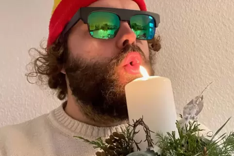 Es gibt nur zwei Weihnachtssongs, die Luis Baltes erträgt.