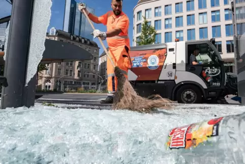 Vandalismus an Haltestellen sorgt immer wieder für Schäden.