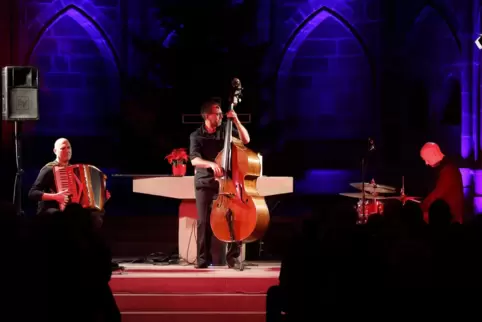 Das Engelrausch-Konzert vor Weihnachten in der Stiftskirche ist längst liebgewonnene Tradition. Die Musiker (von links): Martin 