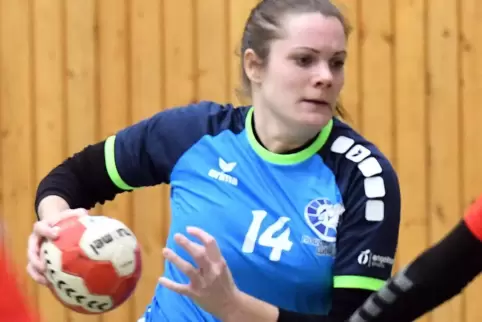 Traf in ihren beiden ersten Partien für die Nordpfälzer Wölfinnen fünf Mal: Michelle Kurz.