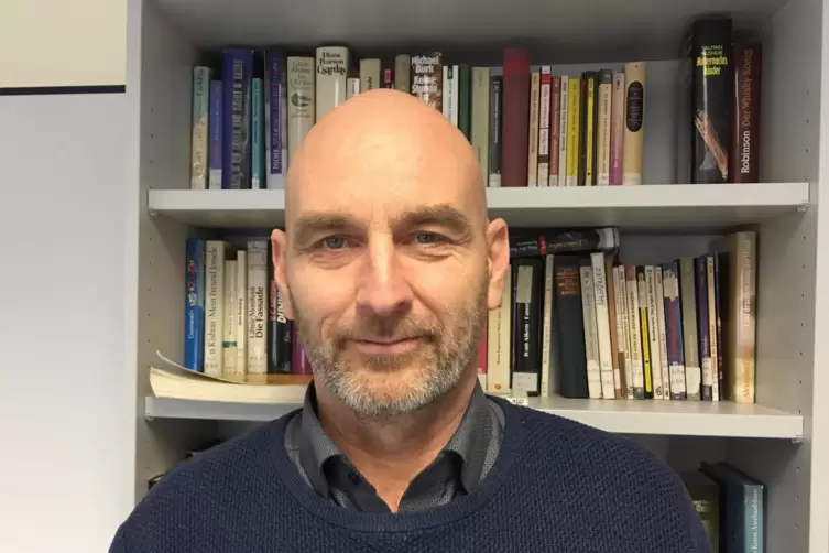 Robert Rohmfeld leitet die Traumaambulanz in Landau. 