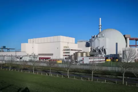 Das Kernkraftwerk in Brokdorf in Schleswig-Holstein wird Ende 2021 als eines von insgesamt dreien abgeschaltet.