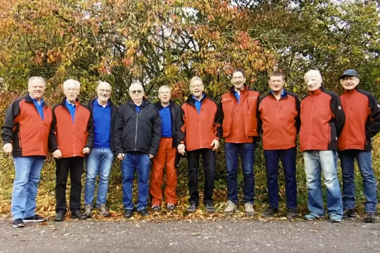 Eingeschworene Truppe: Die Kabs-M&auml;nner sind zwischen 67 und 74 Jahre alt. Vor einigen Wochen &ndash; als die Corona-Lage noch besser w