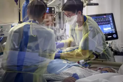 Die Kliniken versuchen, den Impfstatus der Patienten möglichst schnell zu klären. 