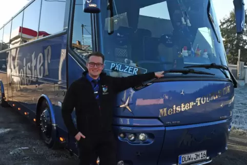 Max Meister ist der jüngste Busfahrer im Kreis Bad Dürkheim. 
