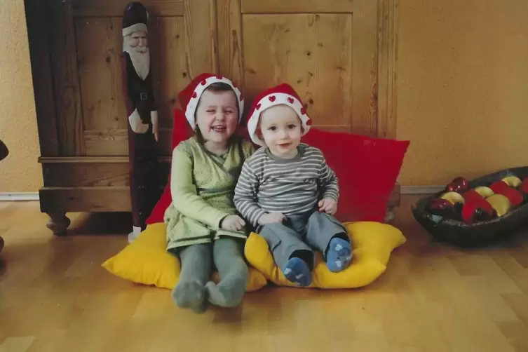 Viel Freude: Weihnachten bei Lilly Wiedemann (links).