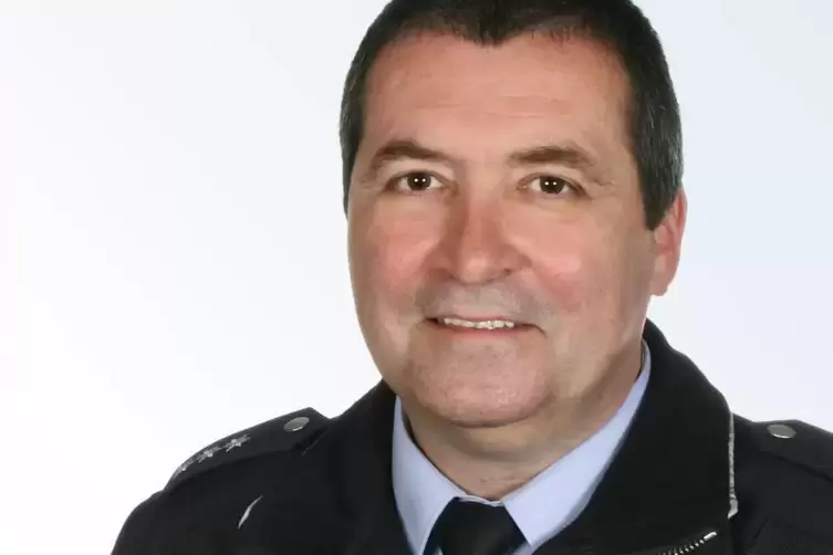 &bdquo;Opferschutz gibt es auch ohne Strafe f&uuml;r den T&auml;ter&ldquo;, sagt J&uuml;rgen Clemens, Koordinator f&uuml;r den Bereich Gewalt in engen sozialen 