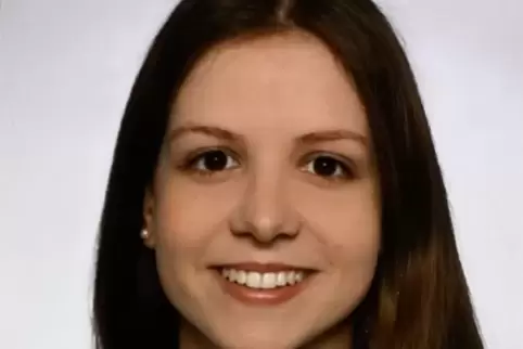 Lara Helm